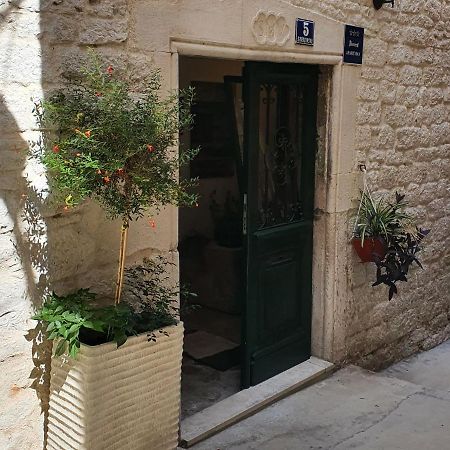 Old Town Studio Šibenik Buitenkant foto
