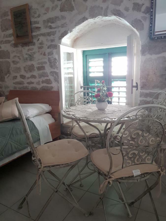 Old Town Studio Šibenik Buitenkant foto